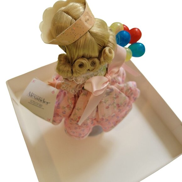 Madame Alexander Happy Birthday Doll 21524 WENDY Blonde Balloons - Picture 4 of 6